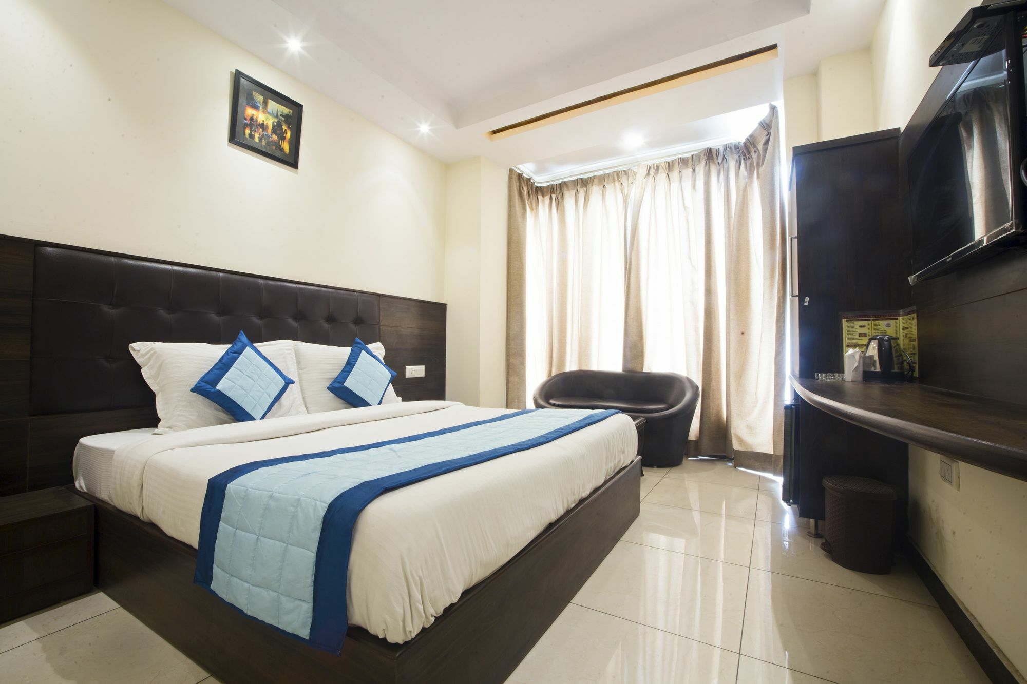 Fabexpress Le Continental Paharganj New Delhi Hotel Екстериор снимка